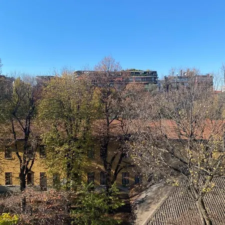 Bilocale Di Design Con Vista In Crocetta Quadronno Milan